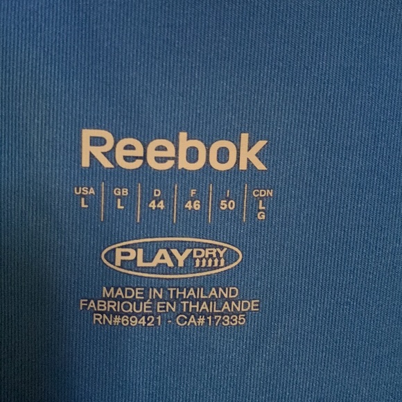 Reebok Top - Picture 2 of 4